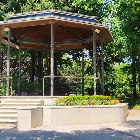 Διαμέρισμα Retro Center