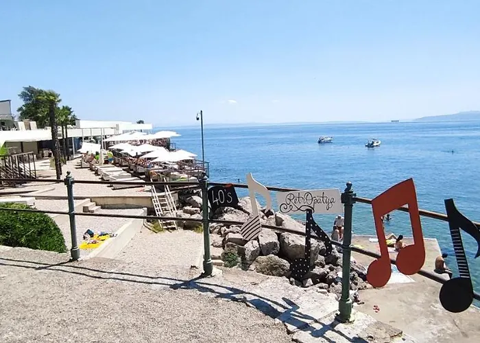 Retro Center アパート *